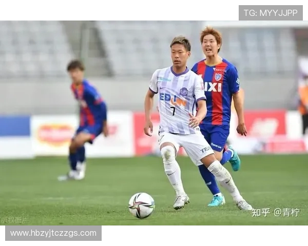 广州足球队节奏对比独家分析揭示战术变化与球队表现的关系 广州足球队节奏对比独家分析揭示战术变化与球队表现的关系