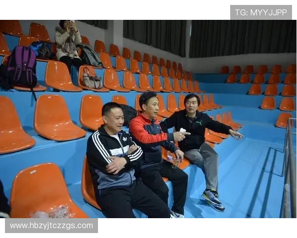 赛后分析：西安排球队与成都排球队的表现与状态对比探讨