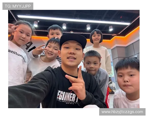 重庆街舞队的运营体系与战术分析探索街舞文化的创新与发展