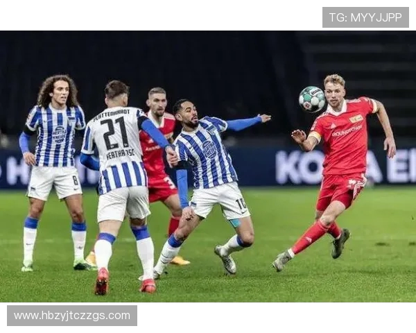 凯泽与柏林联合激战正酣谁能在德乙赛场中笑到最后